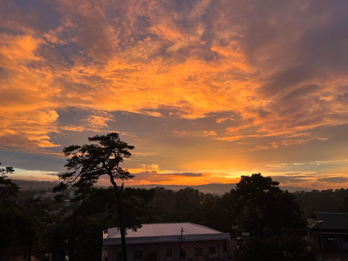 The Living Roof Hotel Shillong Ngoại thất bức ảnh